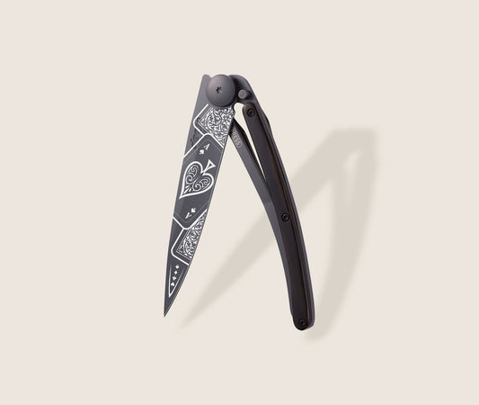 1GB000151 - DEEJO 37g Ebony Wood/Good Luck