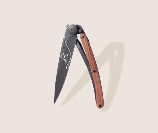 1GB000119 - DEEJO 37g Coral Wood/Anchor