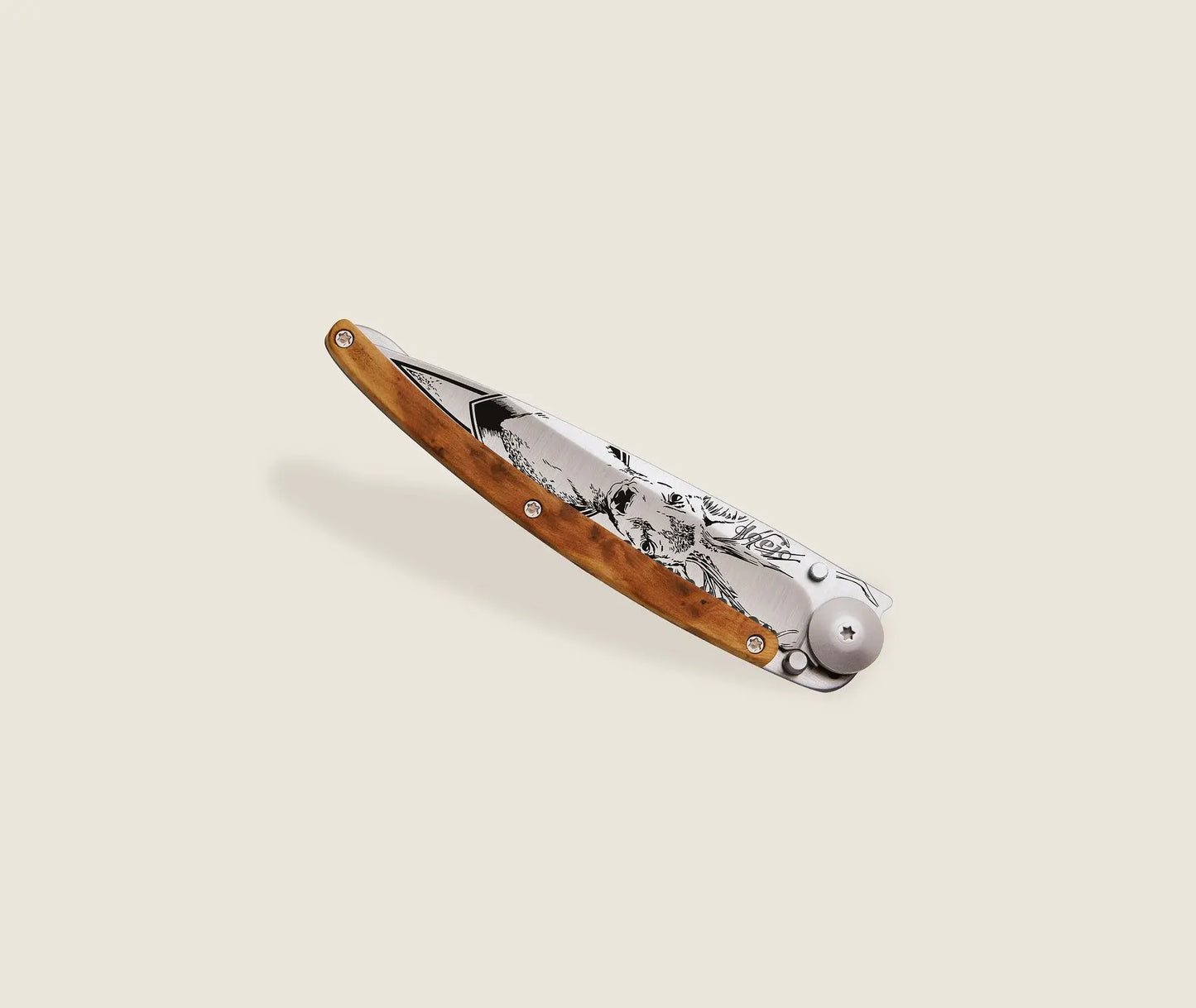 1CB000546 - DEEJO Serrated 37g Juniper wood / Deer