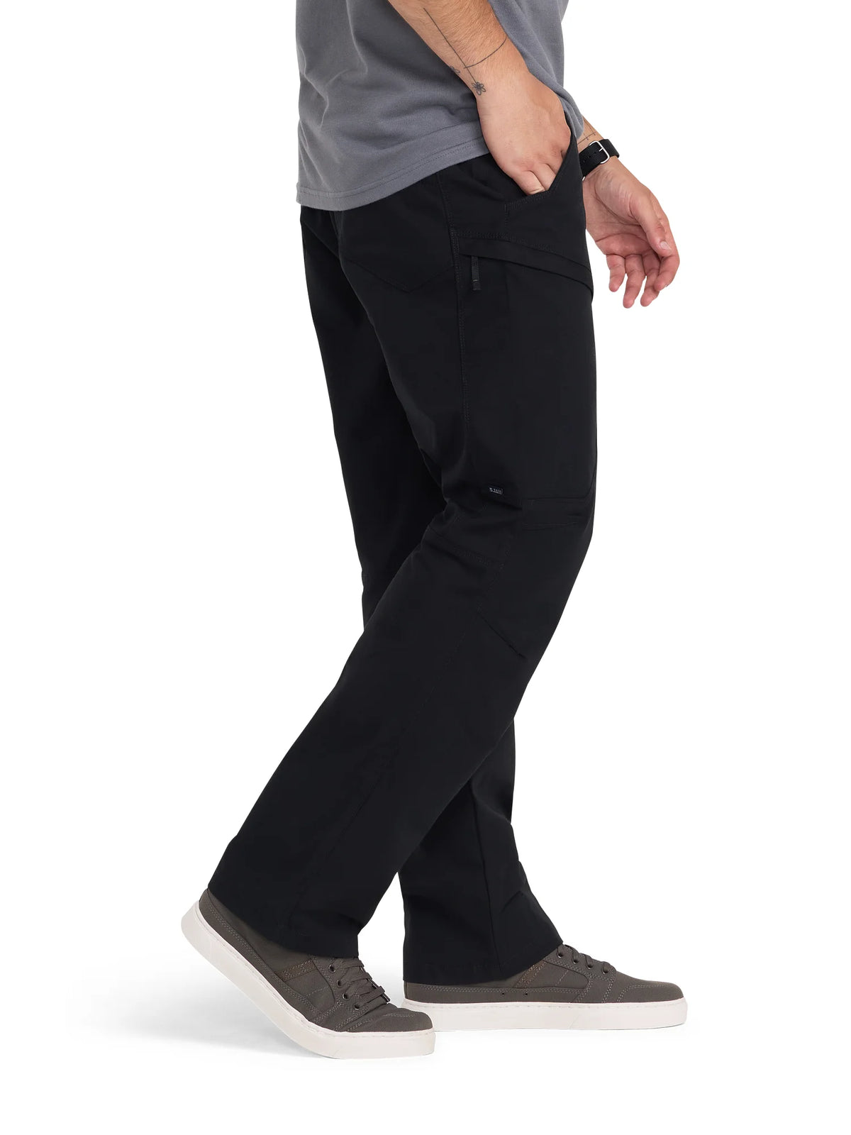 74434 - 5.11 Men’s Regular Fit Stretch APEX® Cargo Pant