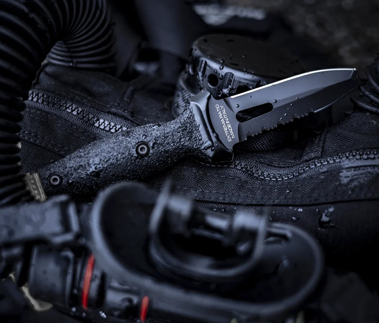 C0090J - DICOK BLACK